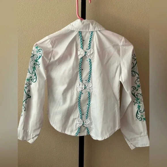 6-7 embroidered blouse - Picture 4 of 4